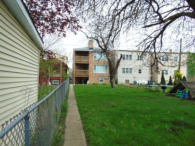 3044 N Kolmar Avenue, Chicago, IL 60641