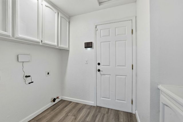 8316 Dalkeith Way, Antelope, CA 95843