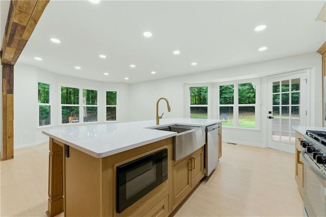 4588 Stewart Reilly Drive NW, Acworth, GA 30101