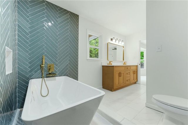 4588 Stewart Reilly Drive NW, Acworth, GA 30101