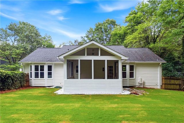 4588 Stewart Reilly Drive NW, Acworth, GA 30101