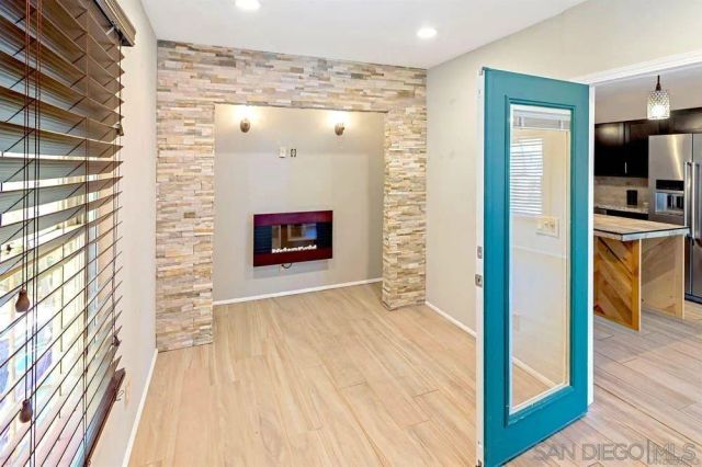 2621 L St, San Diego, CA 92102