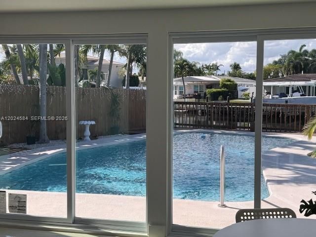 411 SE 6th Ave, Pompano Beach, FL 33060