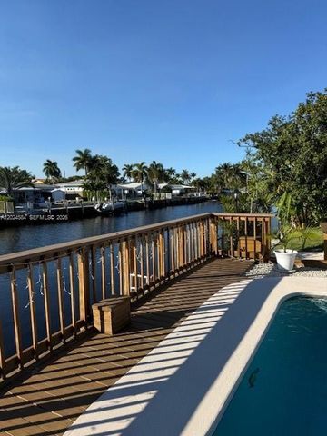 411 SE 6th Ave, Pompano Beach, FL 33060