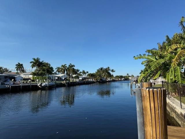 411 SE 6th Ave, Pompano Beach, FL 33060