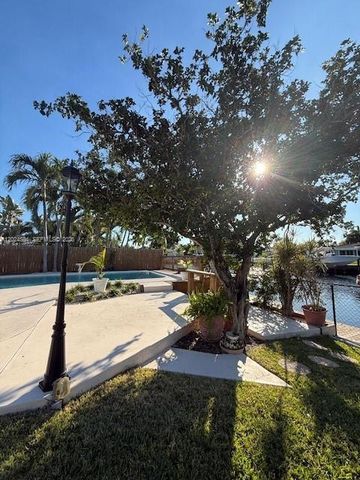 411 SE 6th Ave, Pompano Beach, FL 33060