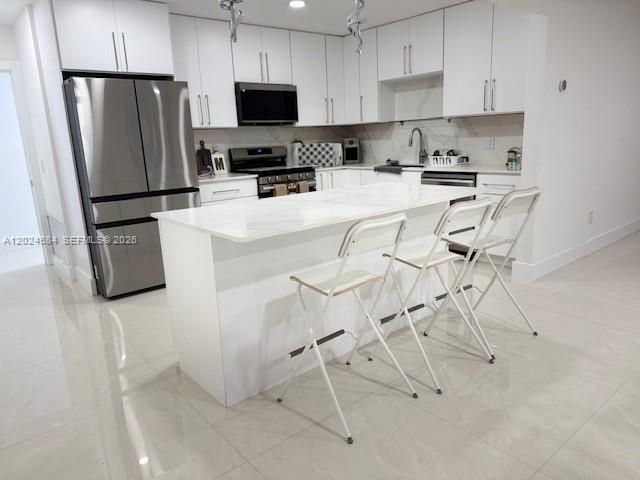 411 SE 6th Ave, Pompano Beach, FL 33060