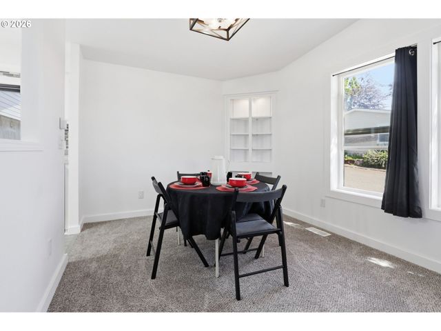 1412 W C Ave, La Center, WA 98629