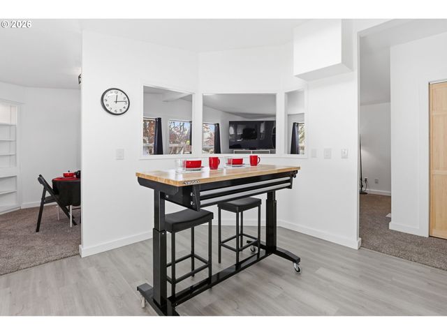 1412 W C Ave, La Center, WA 98629