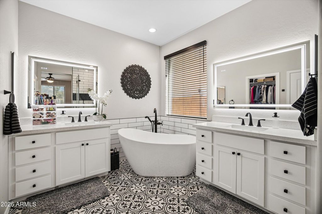 4136 S BUTTE Lane, Gilbert, AZ 85297 — photo 5