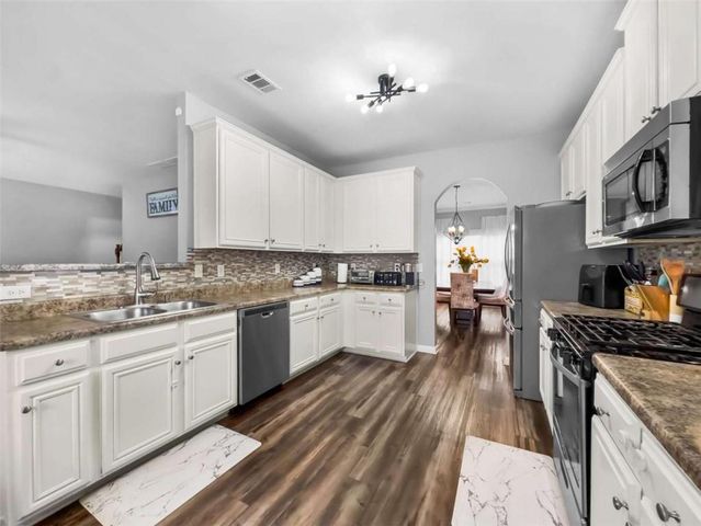 1324 Cochran Crossing, Mcdonough, GA 30252