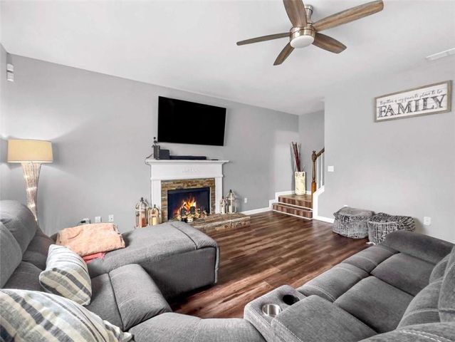 1324 Cochran Crossing, Mcdonough, GA 30252