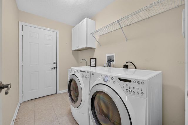 200 BLUE CREEK DRIVE, Winter Springs, FL 32708