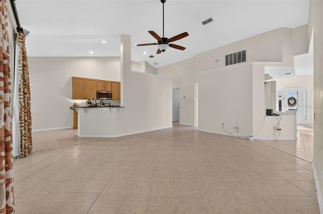 200 BLUE CREEK DRIVE, Winter Springs, FL 32708