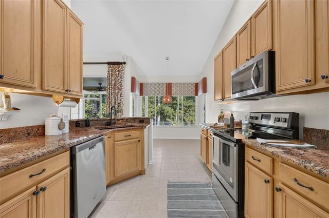200 BLUE CREEK DRIVE, Winter Springs, FL 32708
