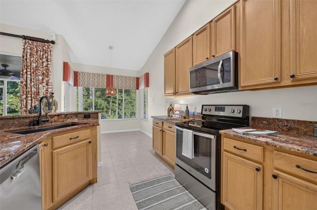 200 BLUE CREEK DRIVE, Winter Springs, FL 32708