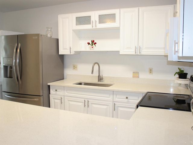 8573 Boca Drive 3, Boca Raton, FL 33433