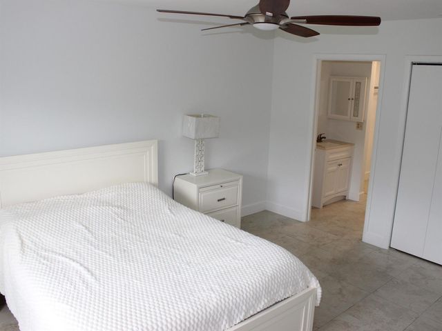8573 Boca Drive 3, Boca Raton, FL 33433