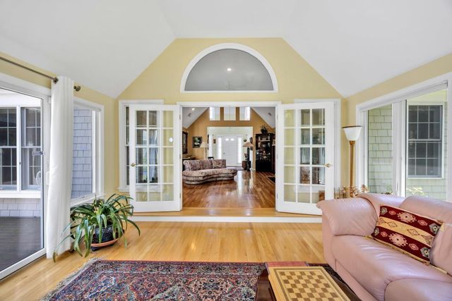 73 Snead Drive, Mashpee, MA 02649