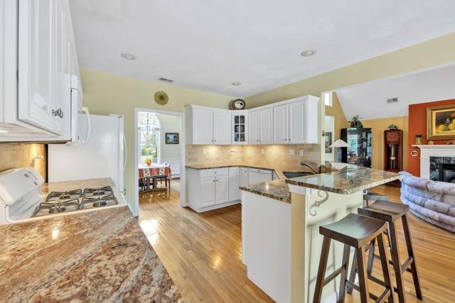 73 Snead Drive, Mashpee, MA 02649