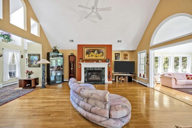 73 Snead Drive, Mashpee, MA 02649