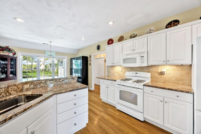 73 Snead Drive, Mashpee, MA 02649