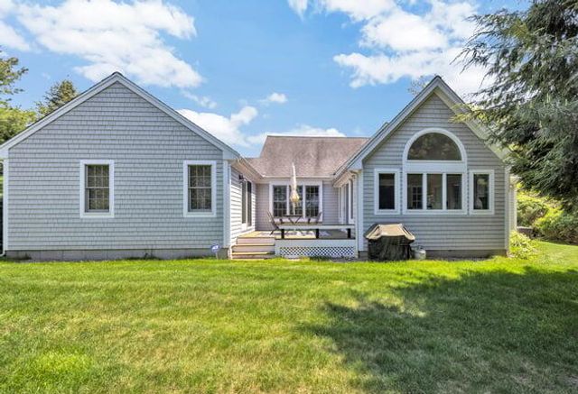 73 Snead Drive, Mashpee, MA 02649
