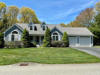73 Snead Drive, Mashpee, MA 02649