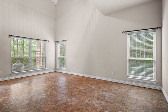 8000 Walnut Drive, Alvarado, TX 76009