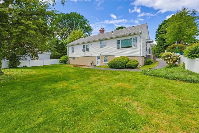 22 Chilton St, Belmont, MA 02478