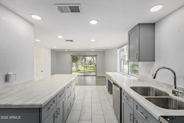 122 S HARDY Drive 50, Tempe, AZ 85281