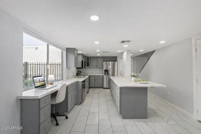 122 S HARDY Drive 50, Tempe, AZ 85281