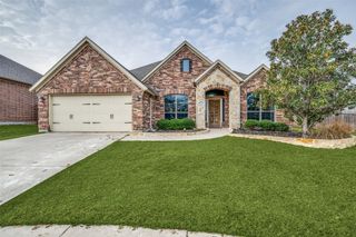 360 Falstaff Drive, Roanoke, TX 76262