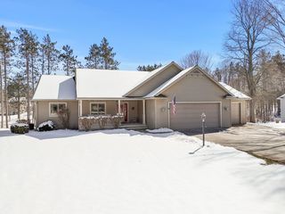 1546 Nightingale Lane, Paradise Twp, MI 49649