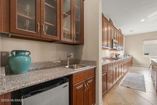 5227 W Golden Vista Way, Tucson, AZ 85713