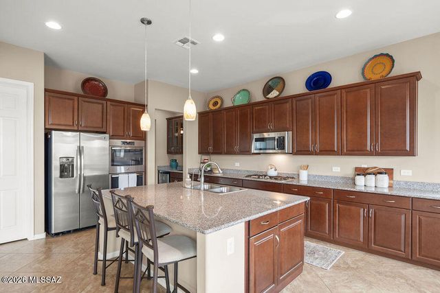 5227 W Golden Vista Way, Tucson, AZ 85713