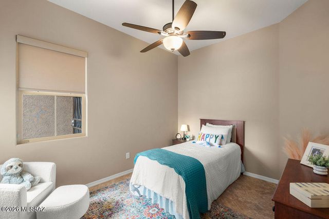 5227 W Golden Vista Way, Tucson, AZ 85713