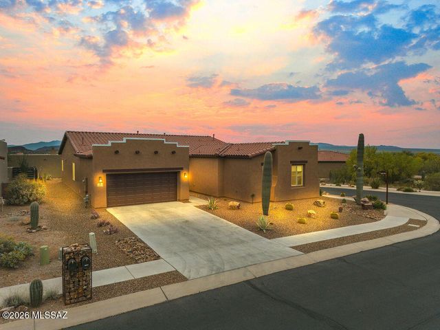 5227 W Golden Vista Way, Tucson, AZ 85713