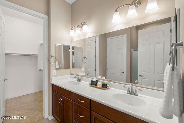 5227 W Golden Vista Way, Tucson, AZ 85713