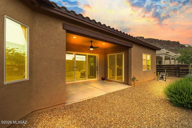 5227 W Golden Vista Way, Tucson, AZ 85713