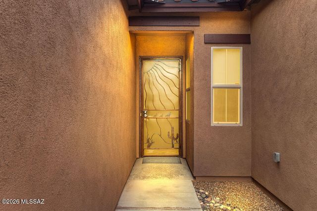 5227 W Golden Vista Way, Tucson, AZ 85713