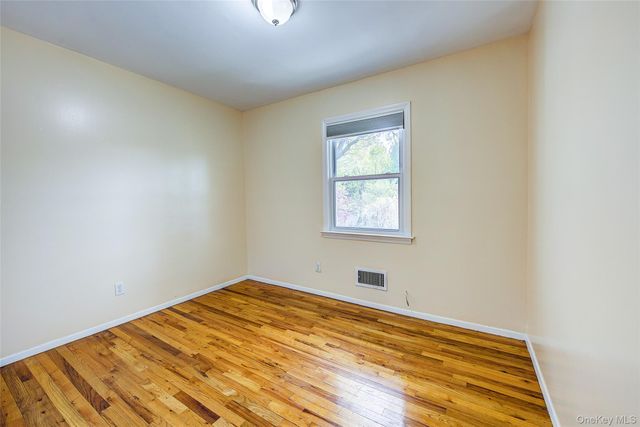 55 Duncan Drive W, Westbury, NY 11590