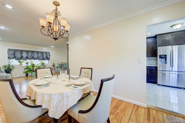 55 Duncan Drive W, Westbury, NY 11590