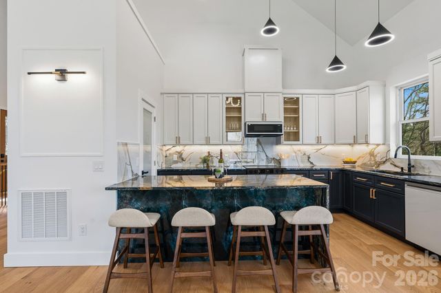 55 Timber Moss Drive, Asheville, NC 28804