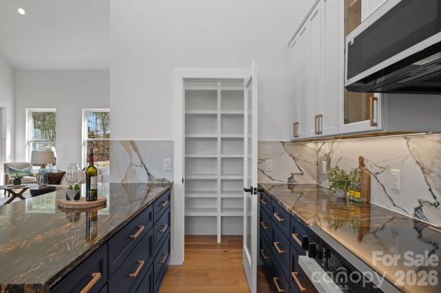 55 Timber Moss Drive, Asheville, NC 28804