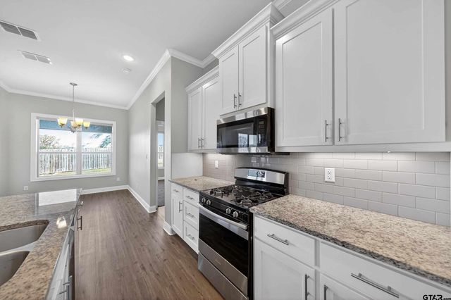 12758 Meadowbrook Drive, Tyler, TX 75709