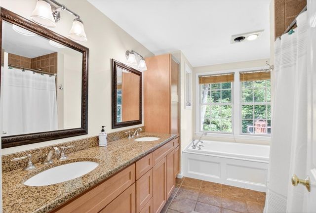 270 Groton Road, Westford, MA 01886
