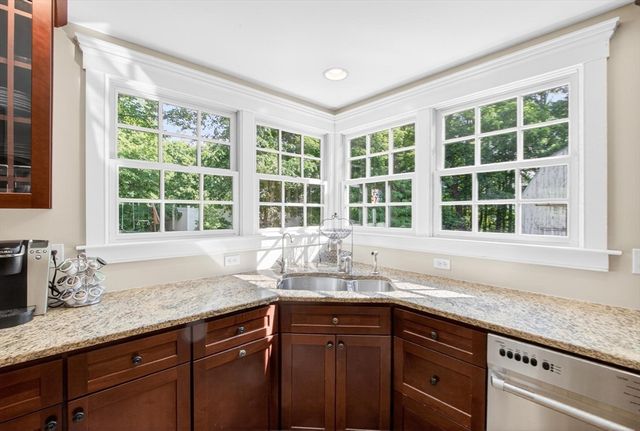 270 Groton Road, Westford, MA 01886