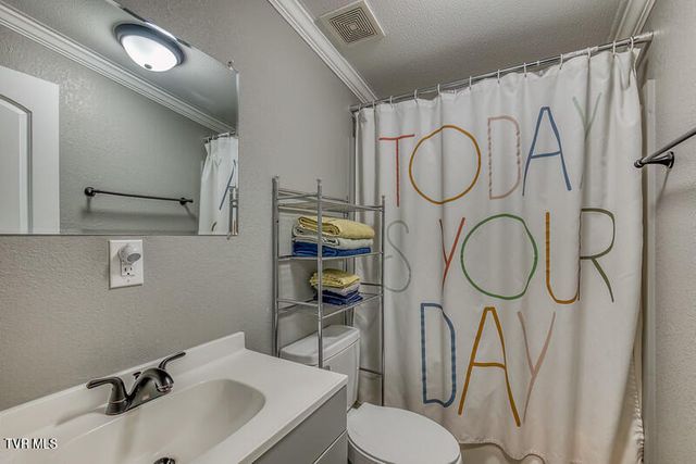 618 Henson Road, Bristol, TN 37620