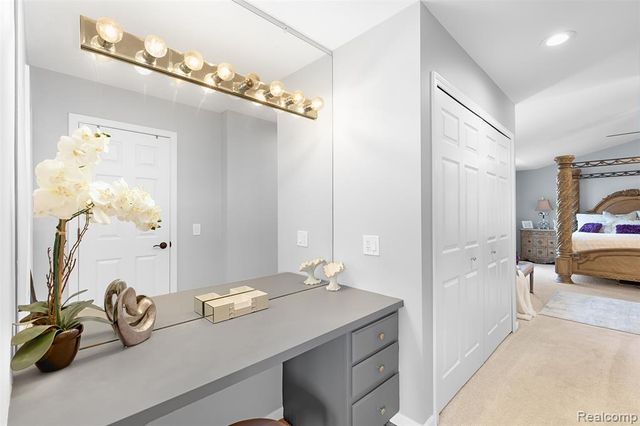37814 Avon Lane, Farmington Hills, MI 48331